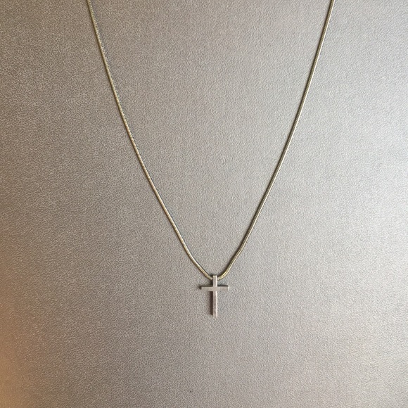 Jewelry - Dainty Silver Cross Necklace